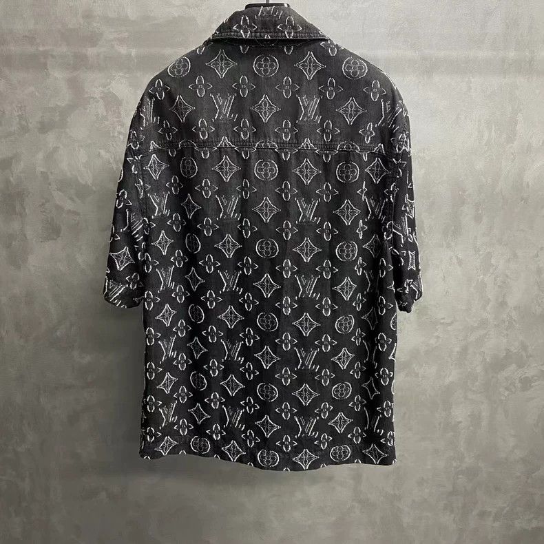 Louis Vuitton Louis Vuitton Black washed short sleeve shirt with full pr Size US M / EU 48-50 / 2 - 2 Thumbnail