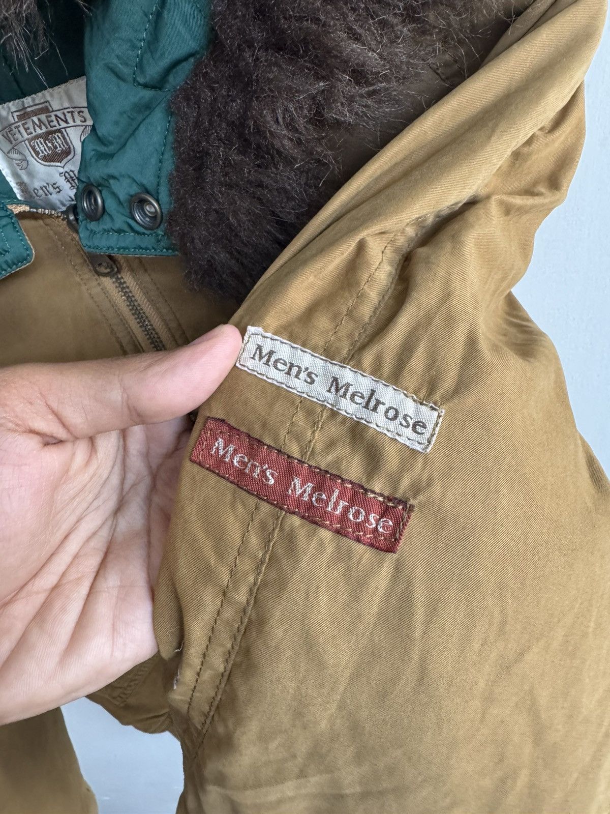 14th Addiction VINTAGE VETEMENTS MEN’S MELROSE FAUX STUDDED HOODIE JACKET Size US M / EU 48-50 / 2 - 4 Thumbnail