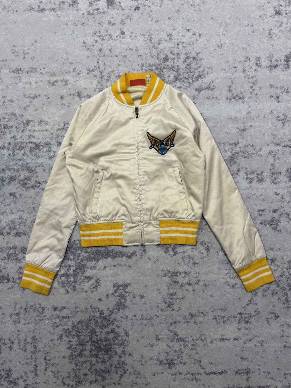 Enyce Lady Enyce Backhit Logo Cropped Bomber Jacket Size S / US 4 / IT 40 - 3 Thumbnail