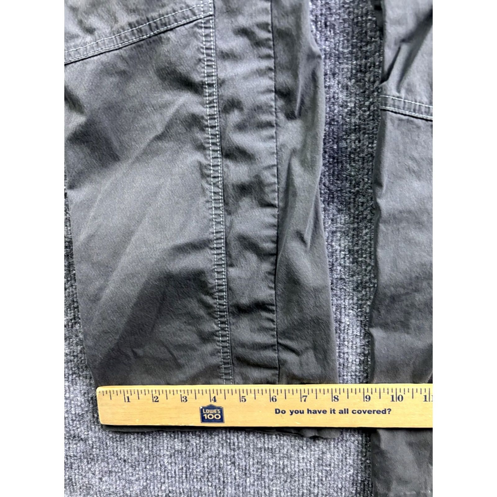 Vintage Kuhl Legendary Cargo Pants Womens 8 Short Gray Stretch Hiking Travel Outdoor Pants Womens 8 Short Gray Cargo Size 30" / US 8 / IT 44 - 6 Thumbnail