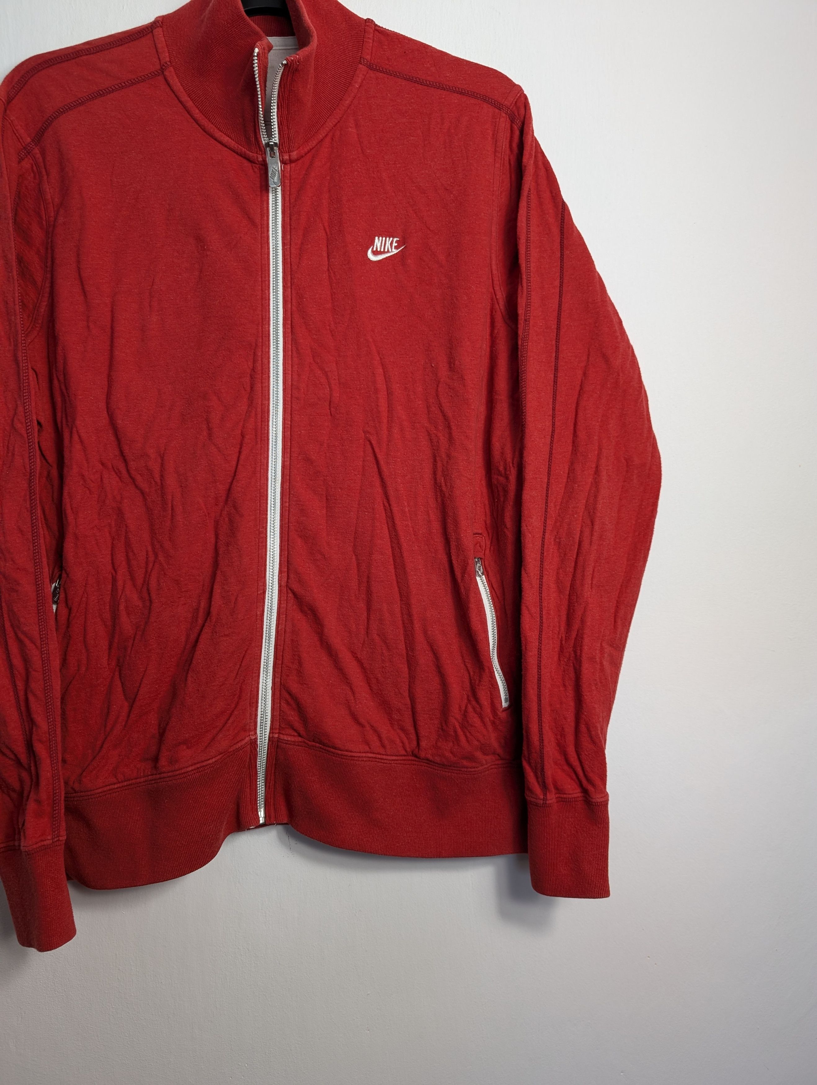 Nike Nike Men's Red Swoosh Zip-Up Hoodie Vintage Football Size US XL / EU 56 / 4 - 3 Thumbnail