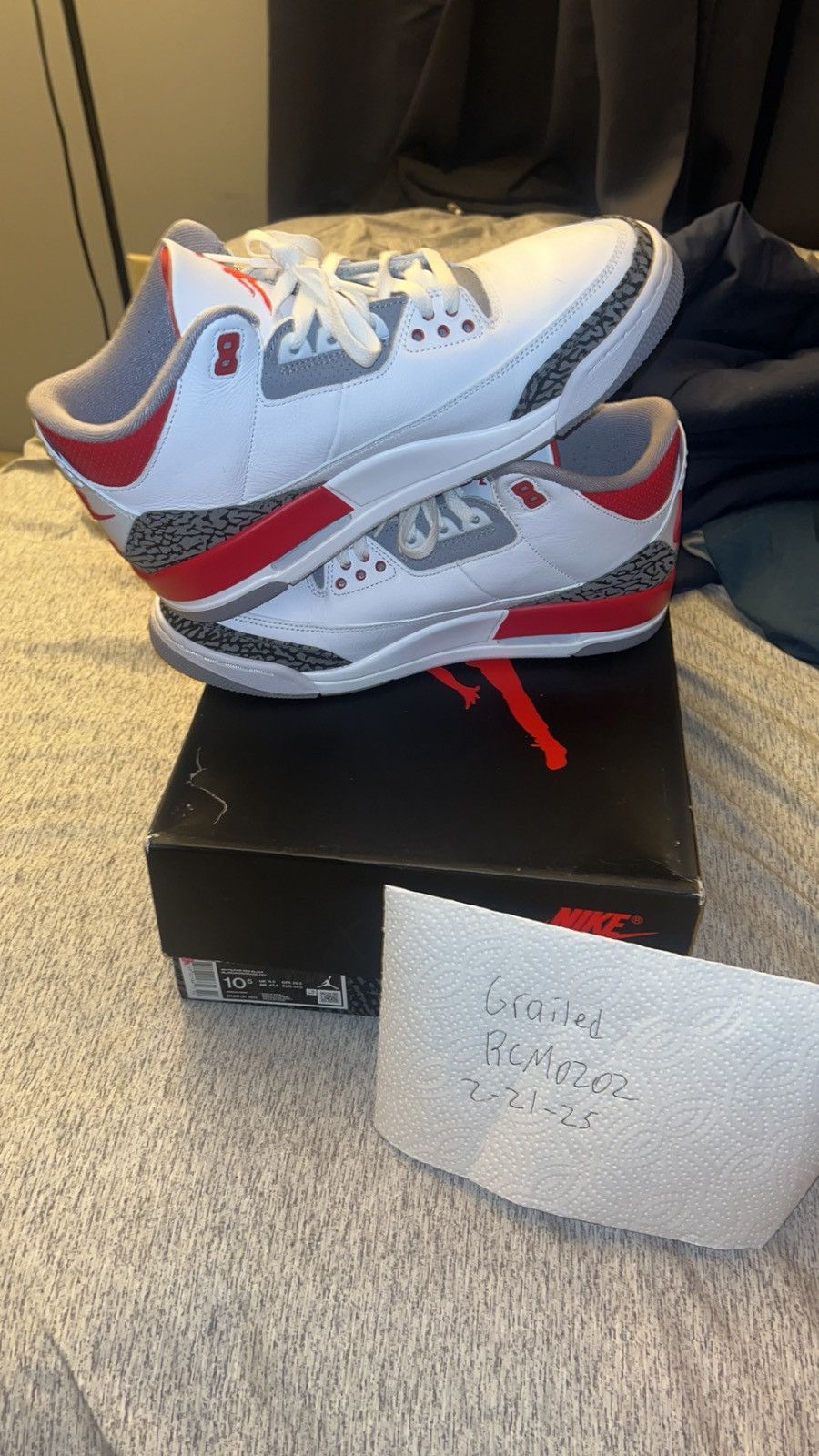 Jordan Brand × Nike Jordan Fire Red 3s Size US 10.5 / EU 43-44 - 3 Thumbnail