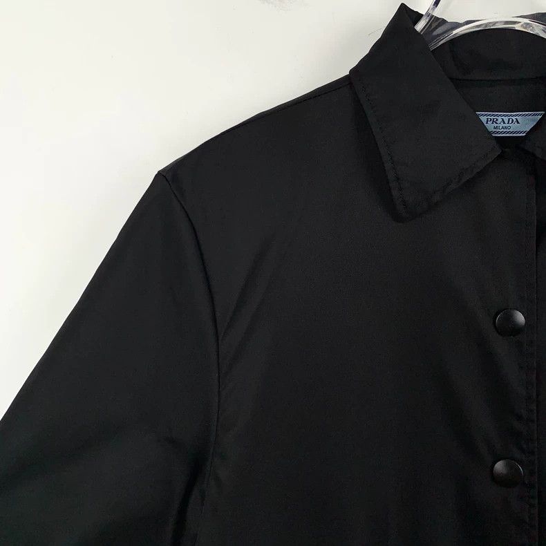Prada Prada Black logo triangle logo short-sleeved shirt dress 25 Size XS / US 0-2 / IT 36-38 - 3 Thumbnail