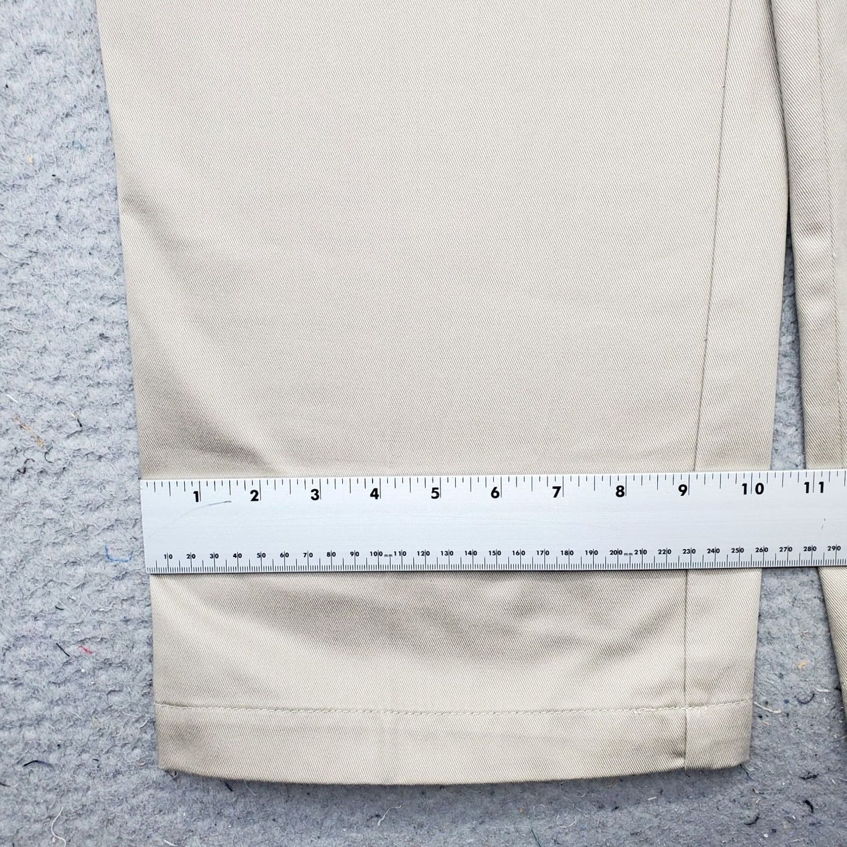 Izod IZOD Mens Pants Chino Flat Front Straight Fit 38 Tan Size Mens 38 Inseam 29" Regular XS? Size US 38 / EU 54 - 5 Thumbnail