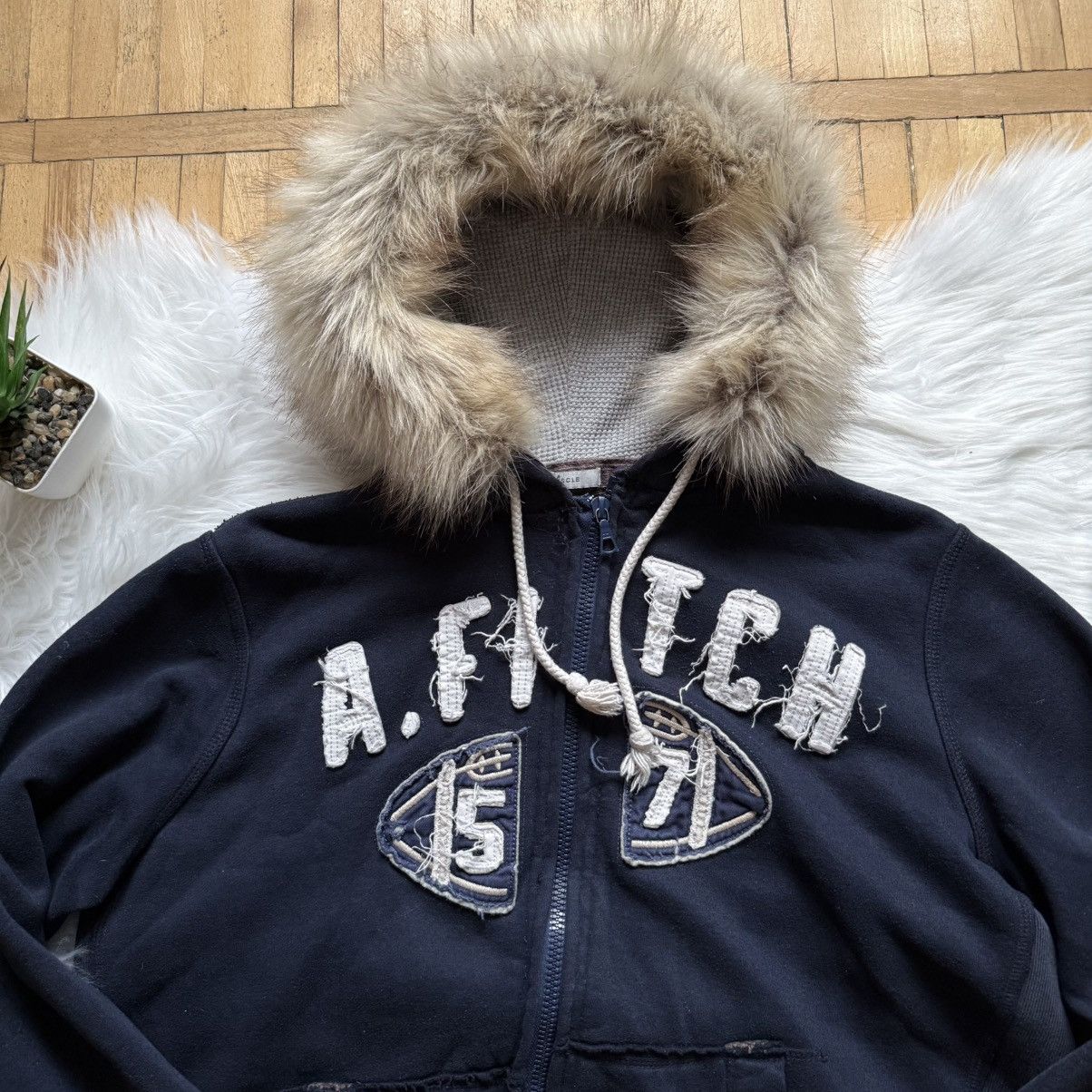 Abercrombie & Fitch 📌 Crazy Distress Abercrombie & Fitch Y2K Faux Fur Zip-Hoodie Size US L / EU 52-54 / 3 - 3 Thumbnail