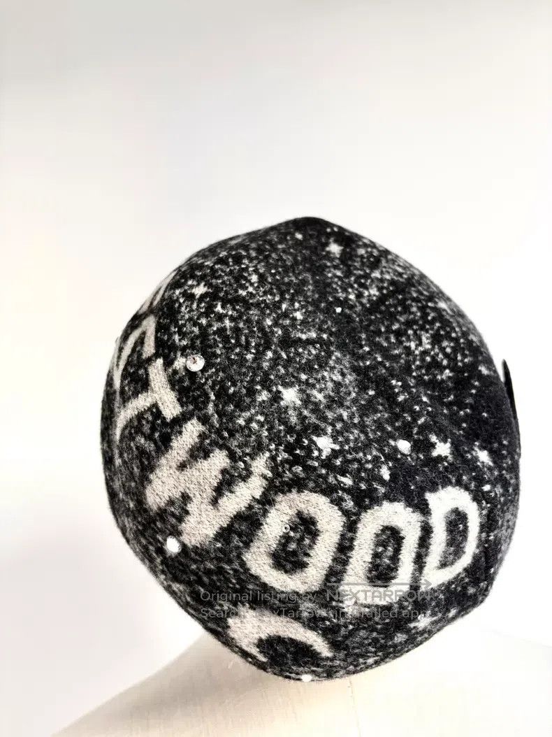 Vivienne Westwood Second-hand Saturn badge beret with star