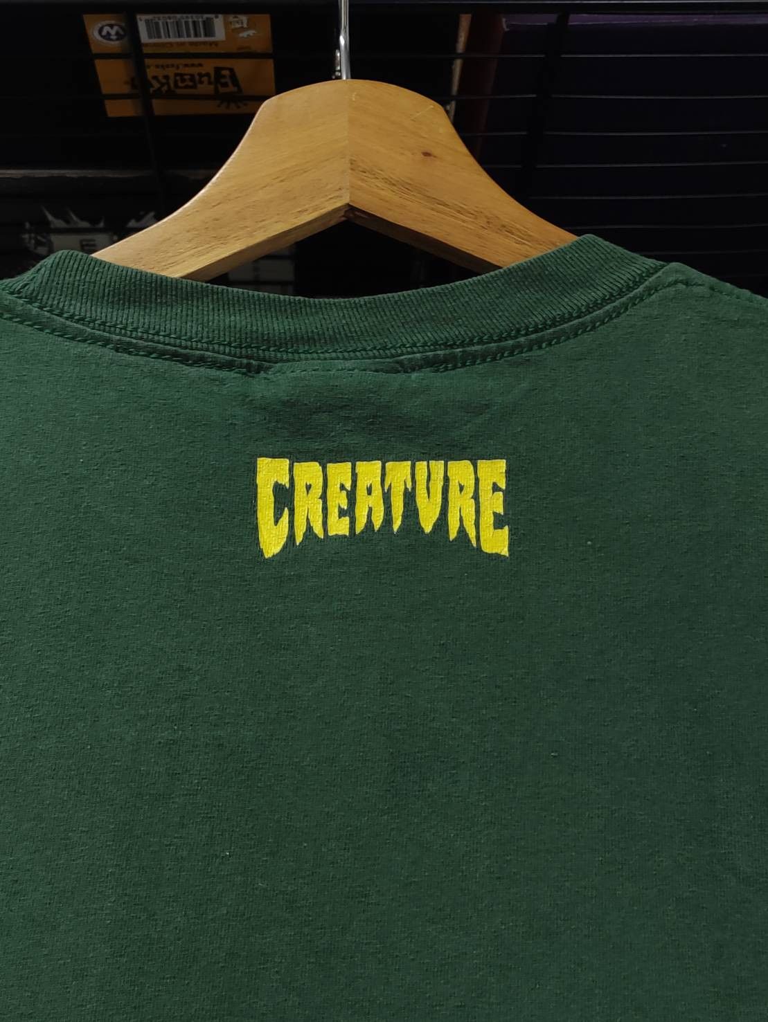 Hook-Ups Vtg 00's Creature " Achtung! " NHS T-Shirt Size US M / EU 48-50 / 2 - 9 Thumbnail