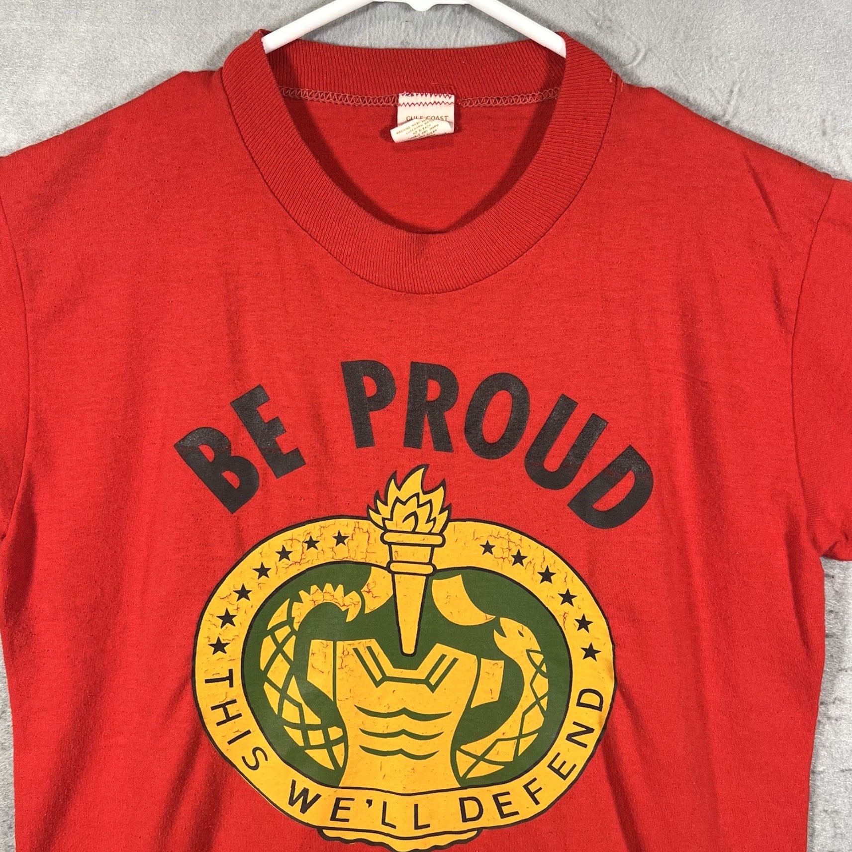 Vintage VINTAGE A1 80s Be Proud This We'll Defend Echo 5 Eagles T-Shirt Mens Medium Red Size US M / EU 48-50 / 2 - 5 Thumbnail