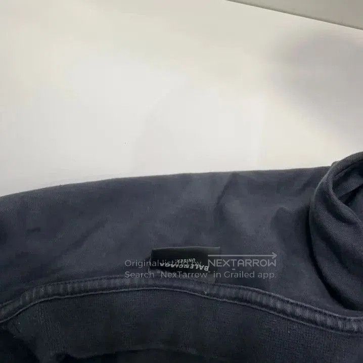 Balenciaga Balenciaga Graphic Print Short Sleeve T. Size US L / EU 52-54 / 3 - 4 Thumbnail