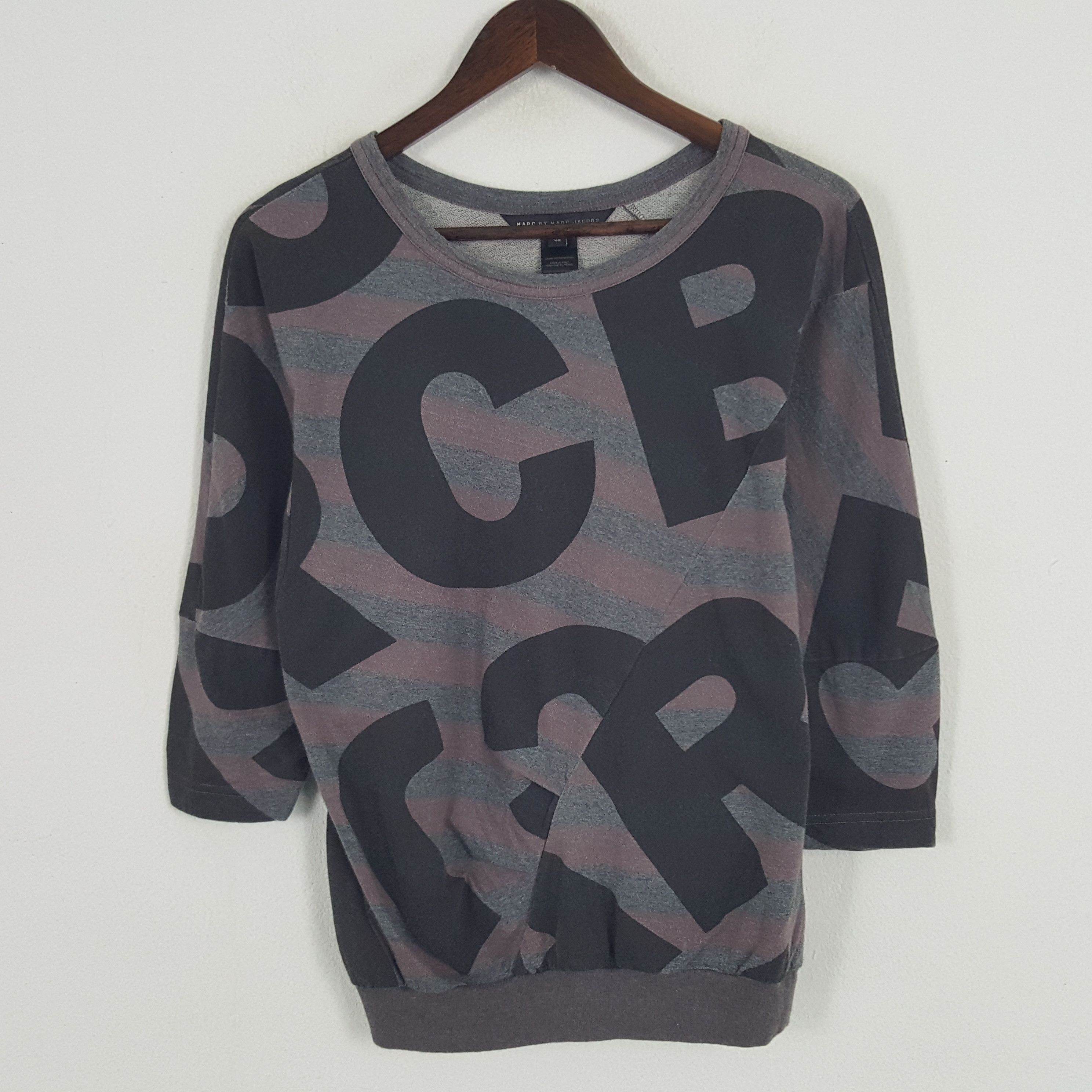 Marc by Marc Jacobs × Vintage Vintage Marc by Marx Jacobs Monogram Sweatshirt Size XS / US 0-2 / IT 36-38 - 1 Thumbnail