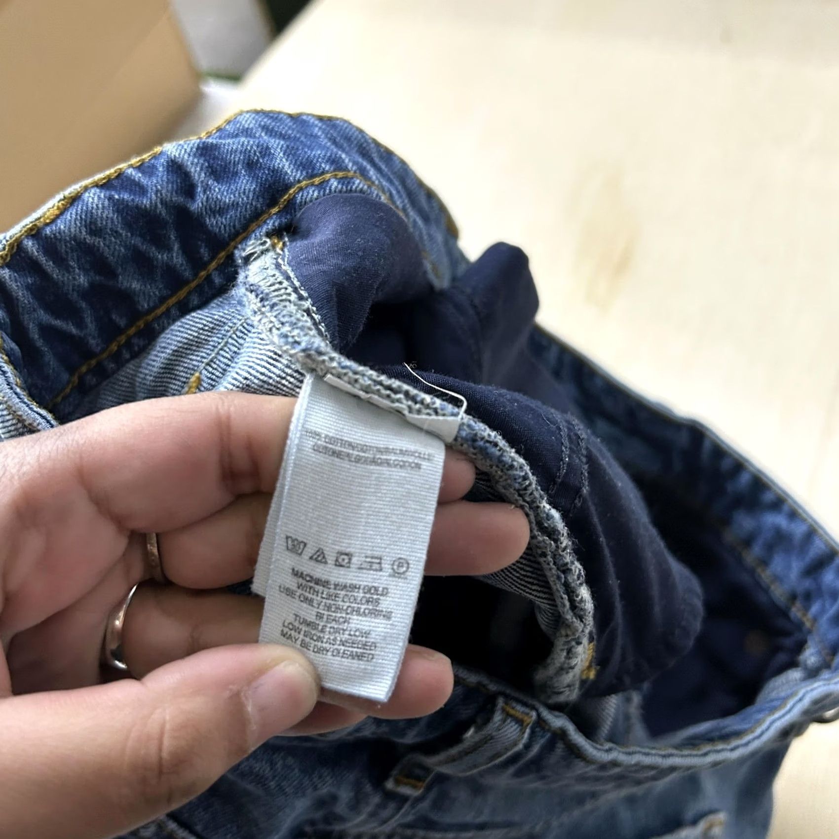 Vintage We The Free Shorts Womens 31" Blue Denim Bermuda Relaxed Cutoff Frayed Hem Size 24" / US 00 / IT 34 - 3 Thumbnail