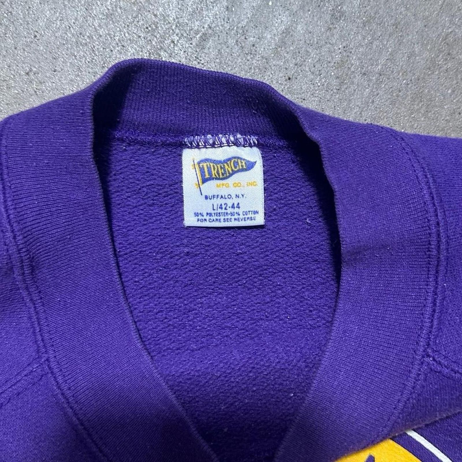 Hanes Vintage 80s Minnesota Vikings 40 For 60 Crewneck Sweatshirt Size US L / EU 52-54 / 3 - 4 Thumbnail