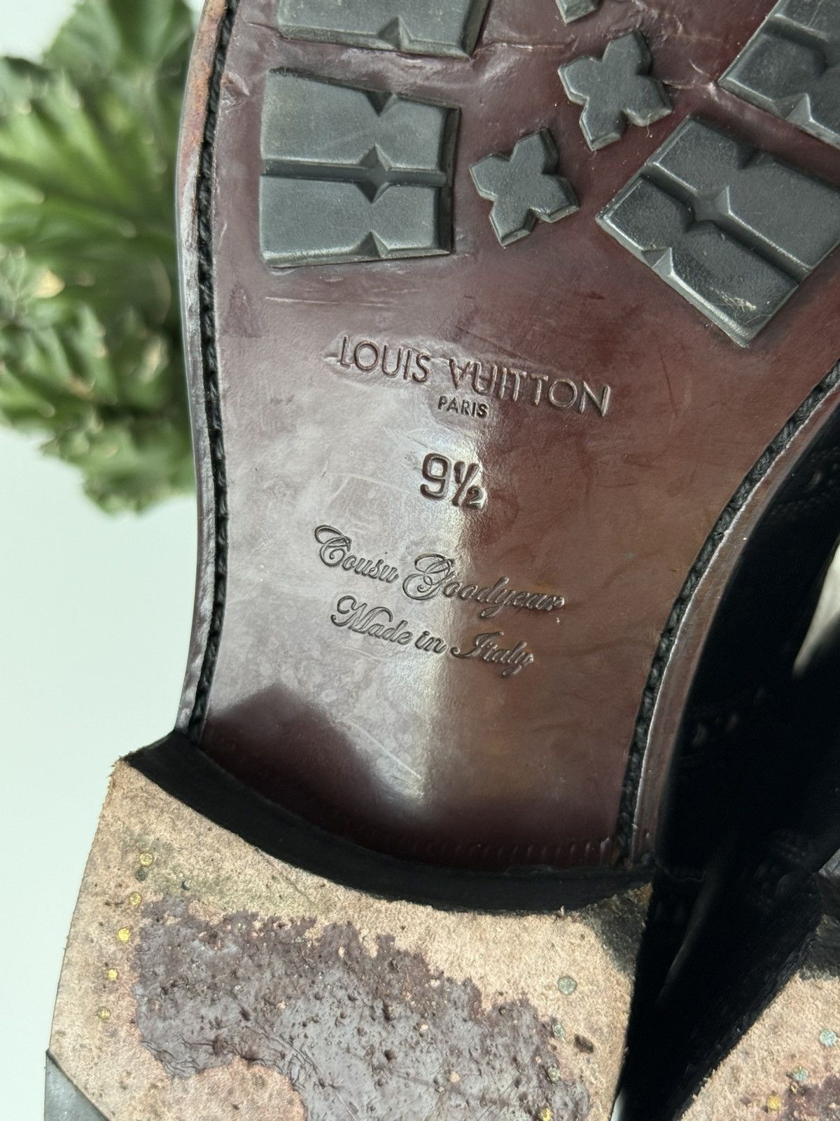Louis Vuitton Louis Vuitton Brogue Oxford Ankle Boot Higt Leather / Suede Size US 11 / EU 44 - 11 Thumbnail