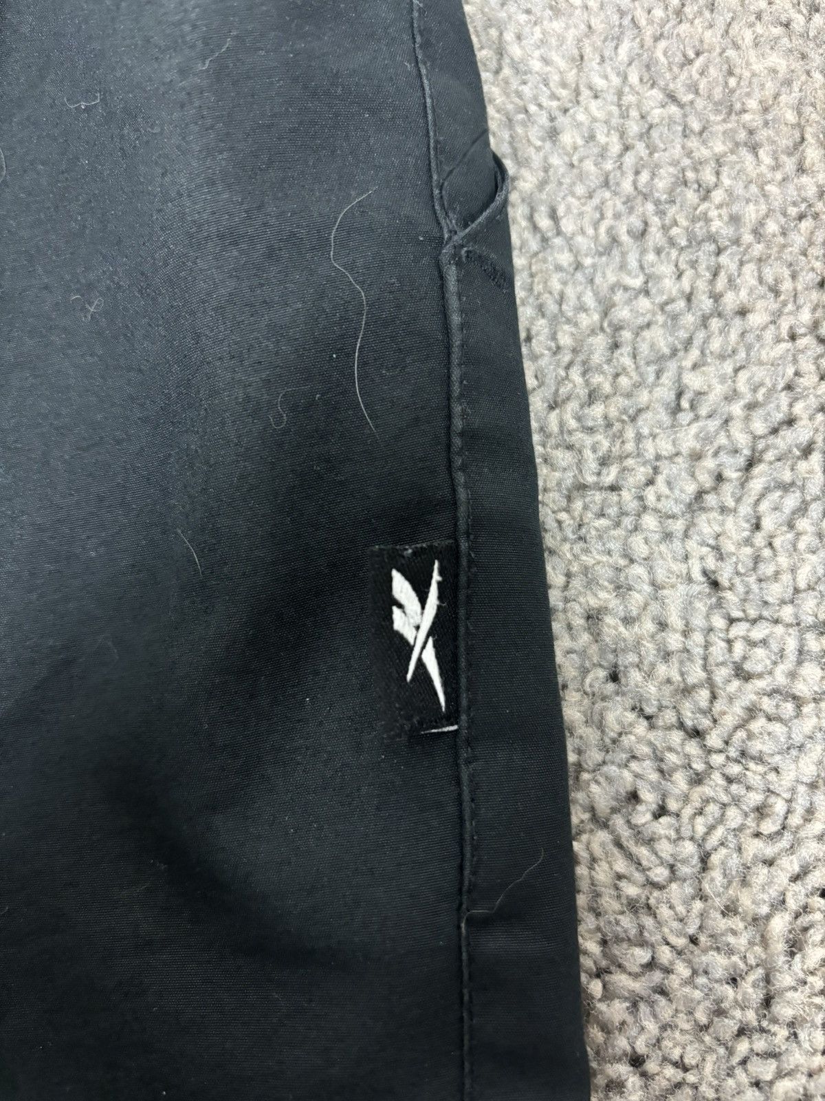 Reebok Y2k black with white striped net lined reebok track pants Size US 30 / EU 46 - 3 Thumbnail