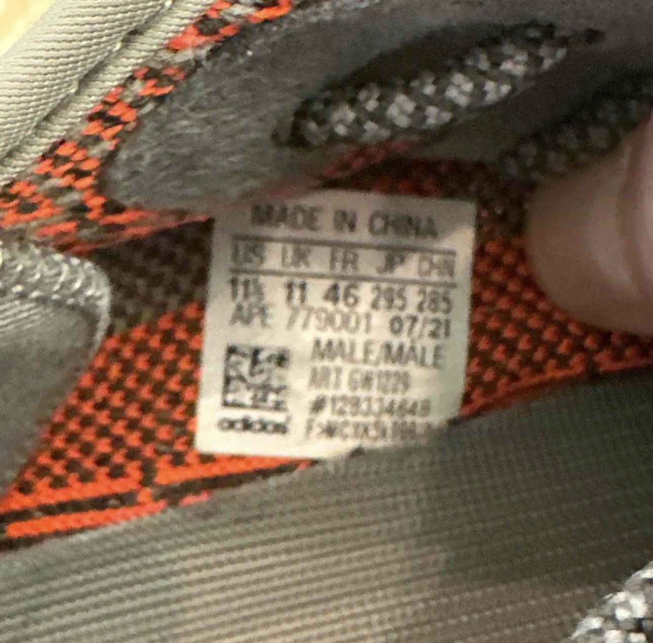 Yeezy adidas Yeezy Boost 350 V2 Beluga Reflective Size US 11.5 / EU 44-45 - 7 Thumbnail