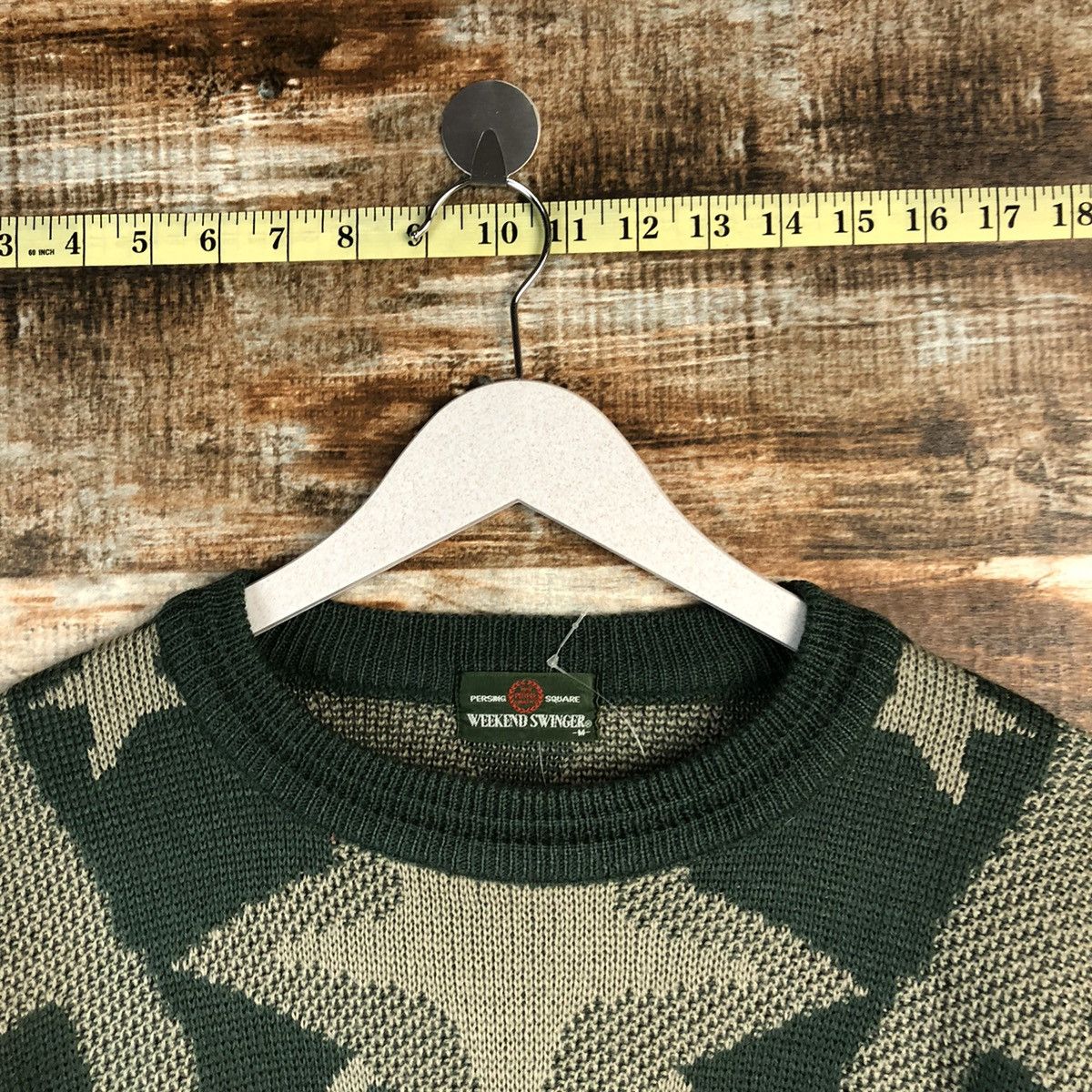 Vintage D Weekend Swinger Green art vintage Knitwear #A1250 Size US M / EU 48-50 / 2 - 4 Thumbnail