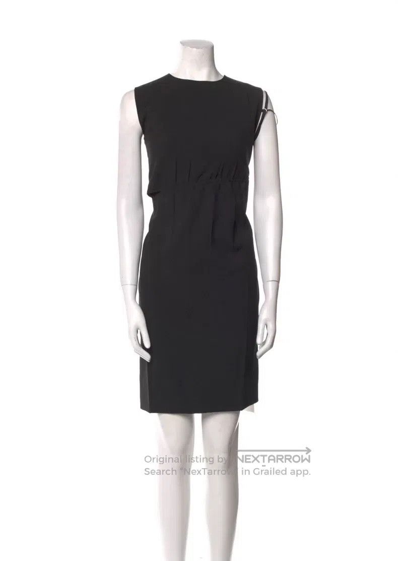 Helmut Lang Helmut Lang Little black dress with bra strap design on sh Size XS / US 0-2 / IT 36-38 - 1 Thumbnail