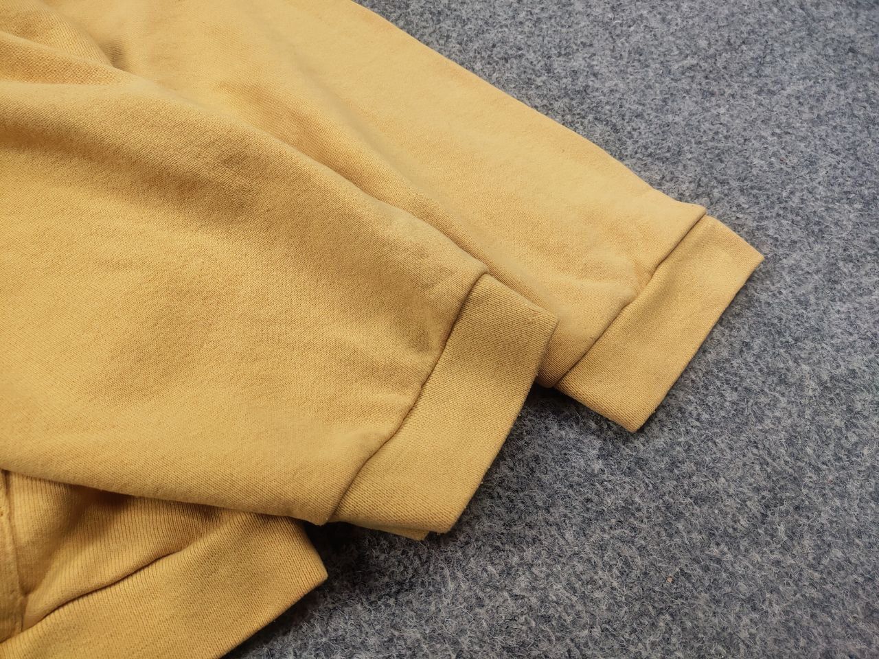 Fruit Of The Loom Vintage 90's fruit of the loom USA Logo Yellow Blank Hoodie Size US L / EU 52-54 / 3 - 10 Thumbnail