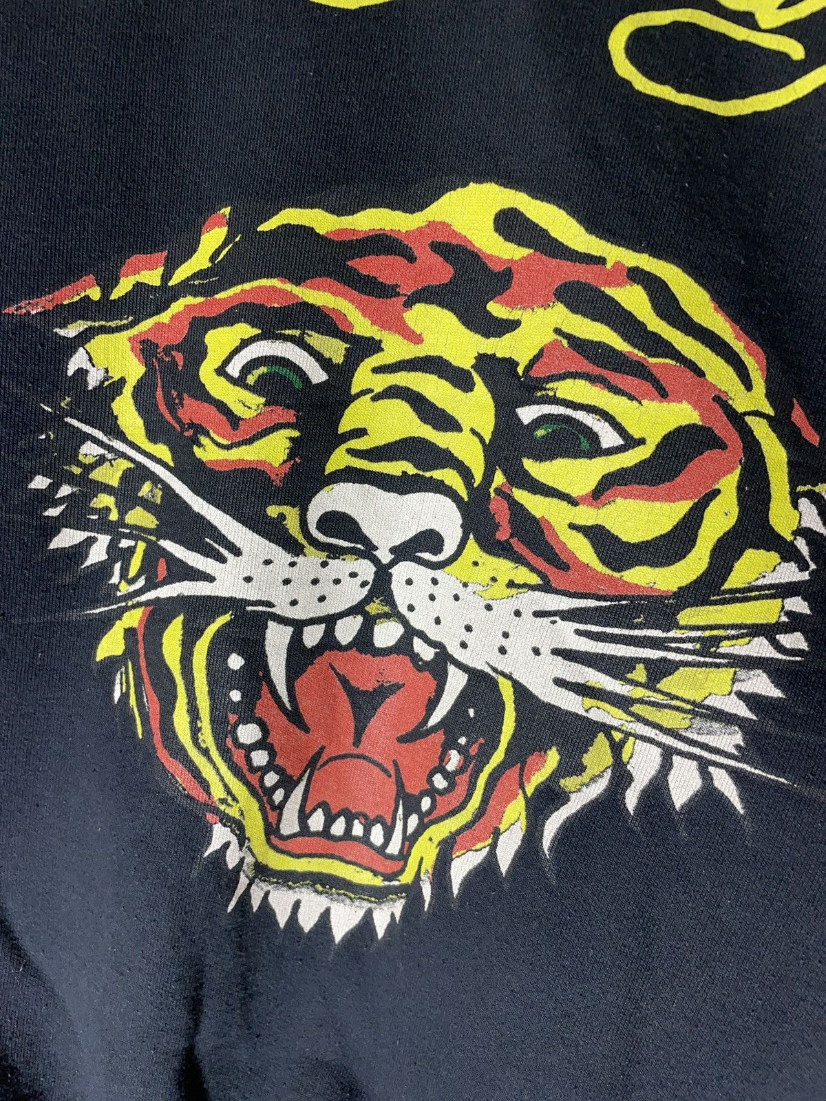 Ed Hardy × Japanese Brand × Vintage Ed Hardy vintage streetwear sweatshirt Size US L / EU 52-54 / 3 - 5 Thumbnail