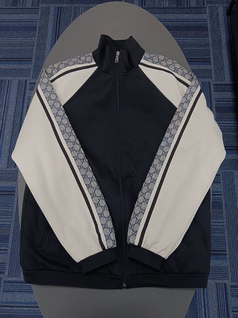 Gucci Gucci Snake-patterned full-print long-sleeved zipper jacket Size US S / EU 44-46 / 1 - 1 Thumbnail