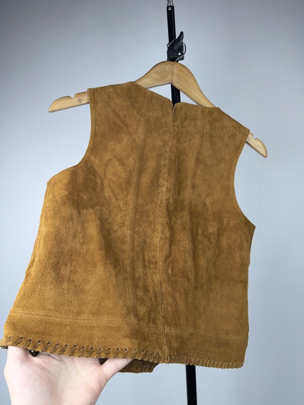 Japanese Brand Western Retro ZARA Basic Suede Leather Vest Sleeveless Brown Size S / US 4 / IT 40 - 9 Thumbnail