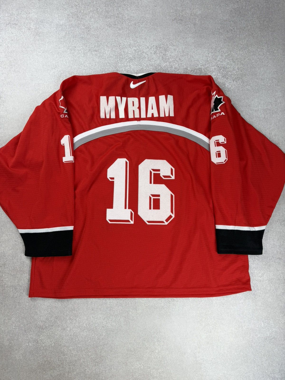 Nike Vintage Nike Team Canada Hockey Jersey Red Custom MYRIAM #16 Size US XL / EU 56 / 4 - 7 Thumbnail