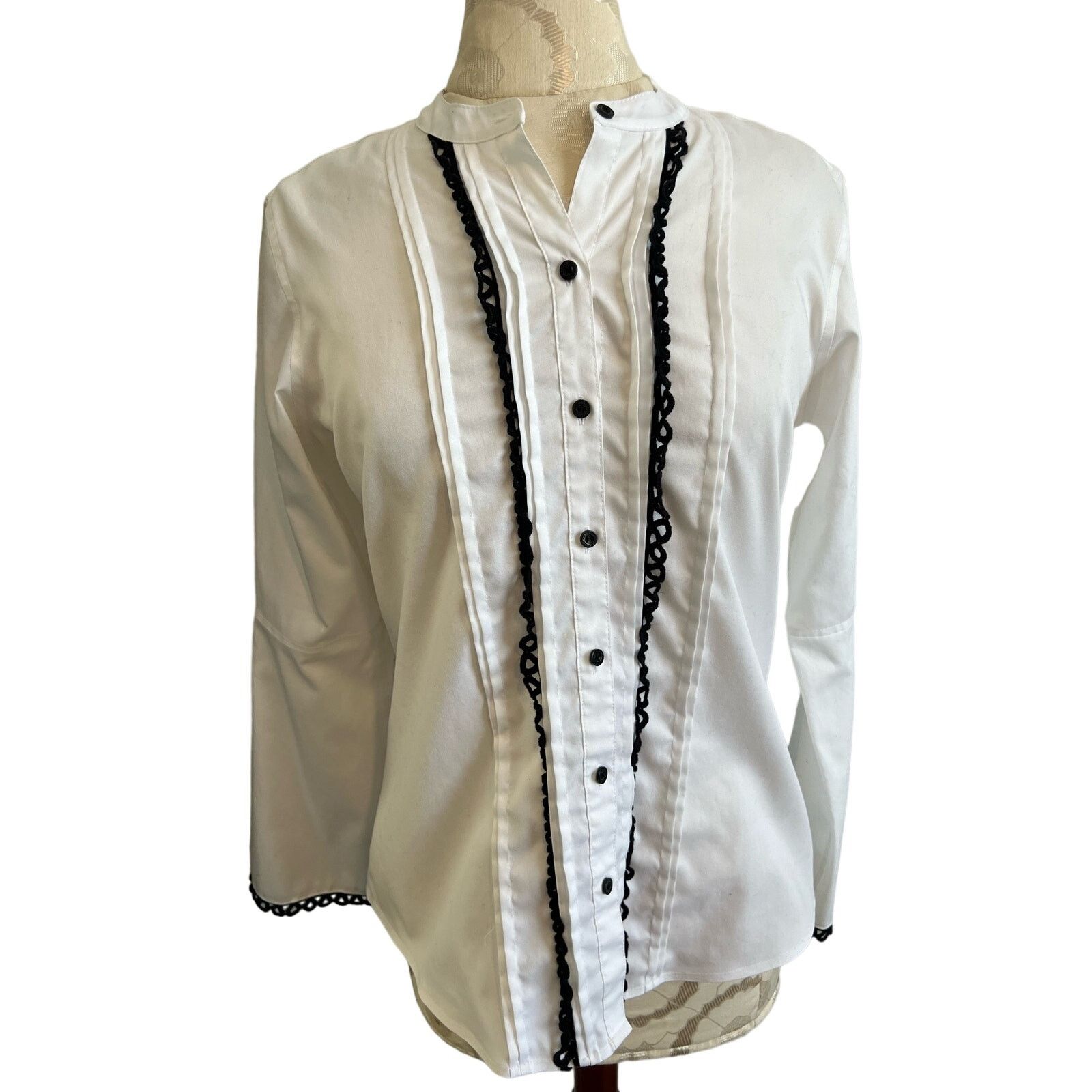 Karl Lagerfeld Karl Lagerfeld Paris White Button Up Blouse Small Size S / US 4 / IT 40 - 1 Thumbnail