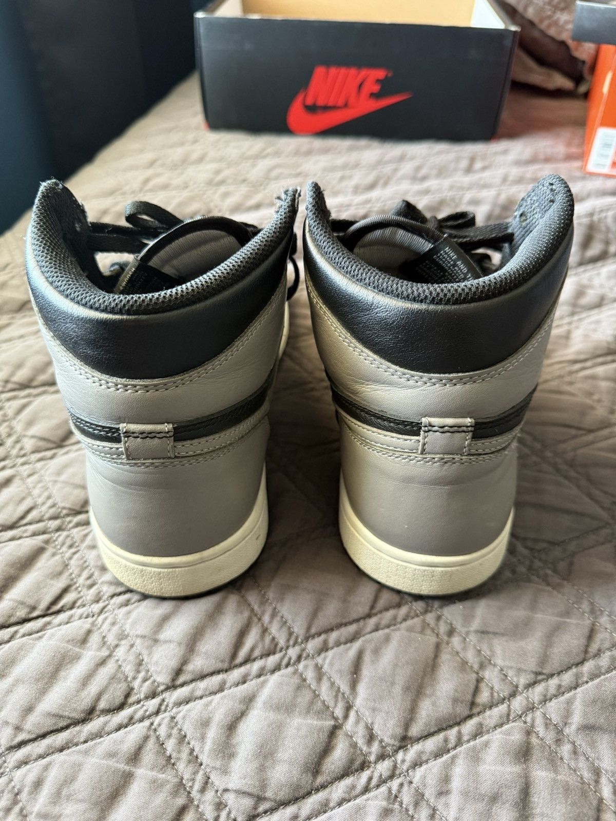Jordan Brand Nike Air Jordan 1 Shadow Size US 7.5 / EU 40-41 - 4 Thumbnail