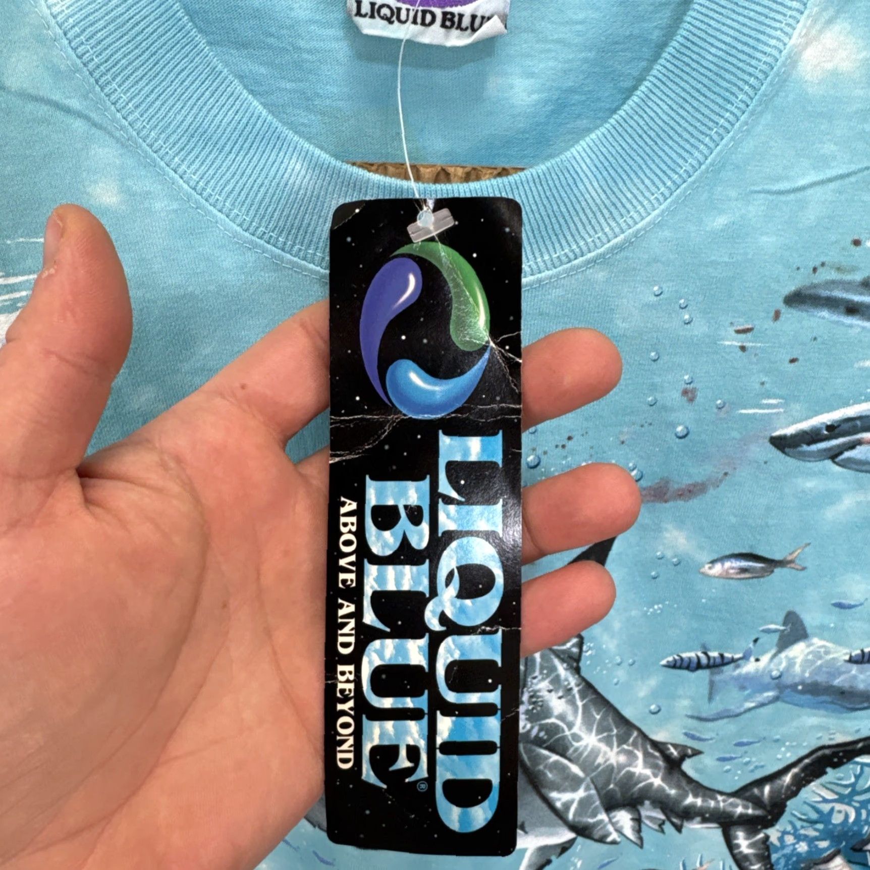 Liquid Blue VINTAGE Liquid Blue Great White Jaws SHARK BITE Ocean T-SHIRT Tie Dye XL Unisex 1990s Graphic Tee Blue Size US XL / EU 56 / 4 - 5 Thumbnail