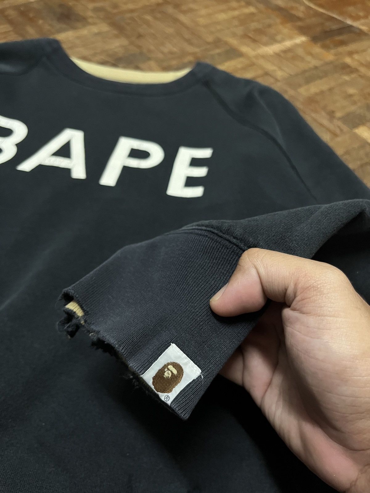 Bape OG Bape Camo Reversible Crewneck Sweatshirt Size US S / EU 44-46 / 1 - 14 Thumbnail