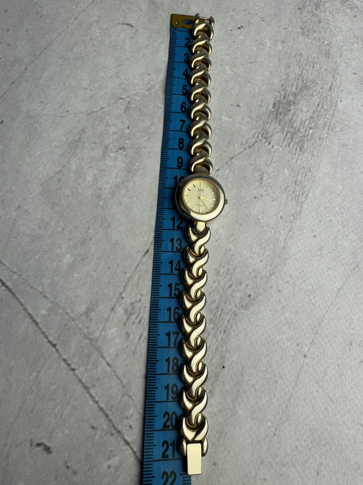 Japanese Brand × Vintage Q&Q Japanese Style Watch Vintage Size ONE SIZE - 4 Thumbnail
