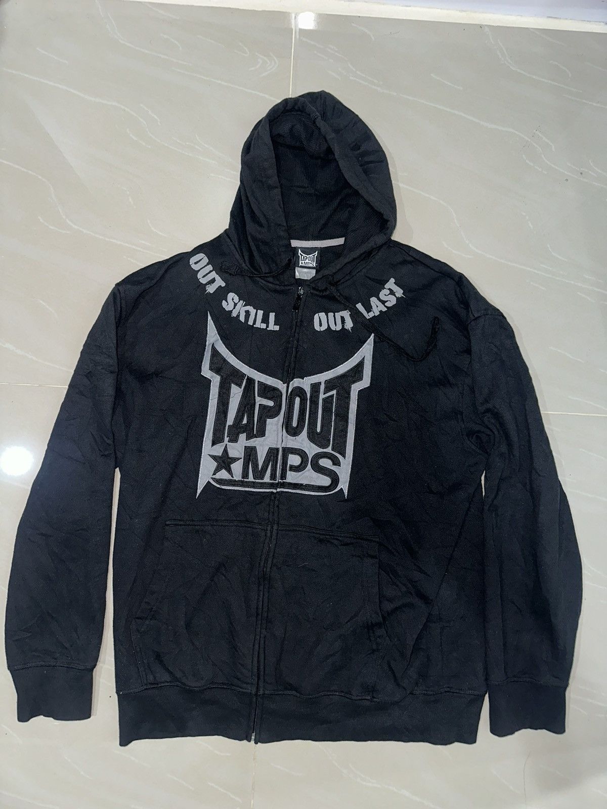 Tapout × Vintage Tapout hoodie Size US XL / EU 56 / 4 - 1 Thumbnail