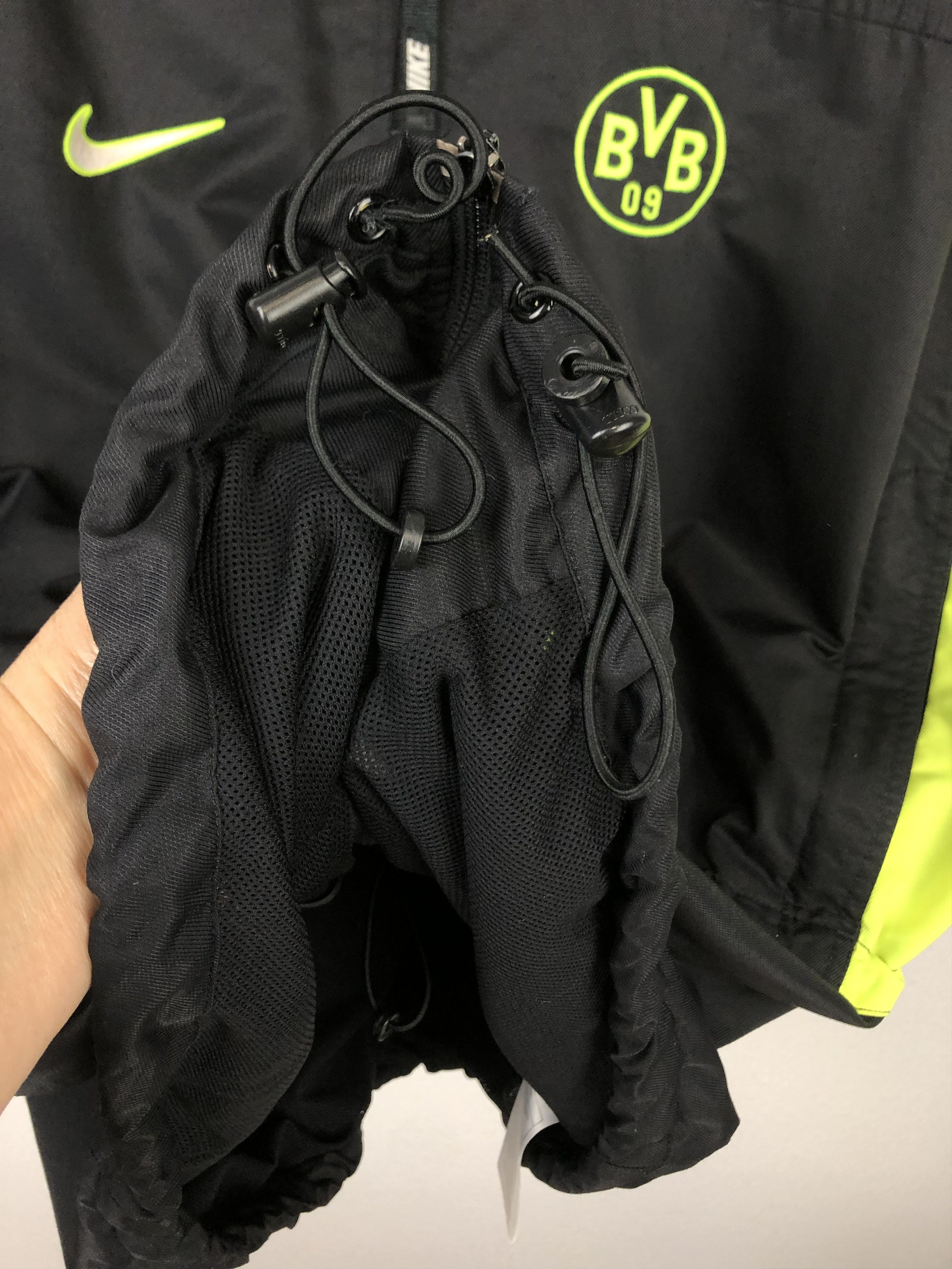 Nike Vintage Nike Borussia Dortmund Football Jacket Soccer Bomber Size US XXL / EU 58 / 5 - 4 Thumbnail