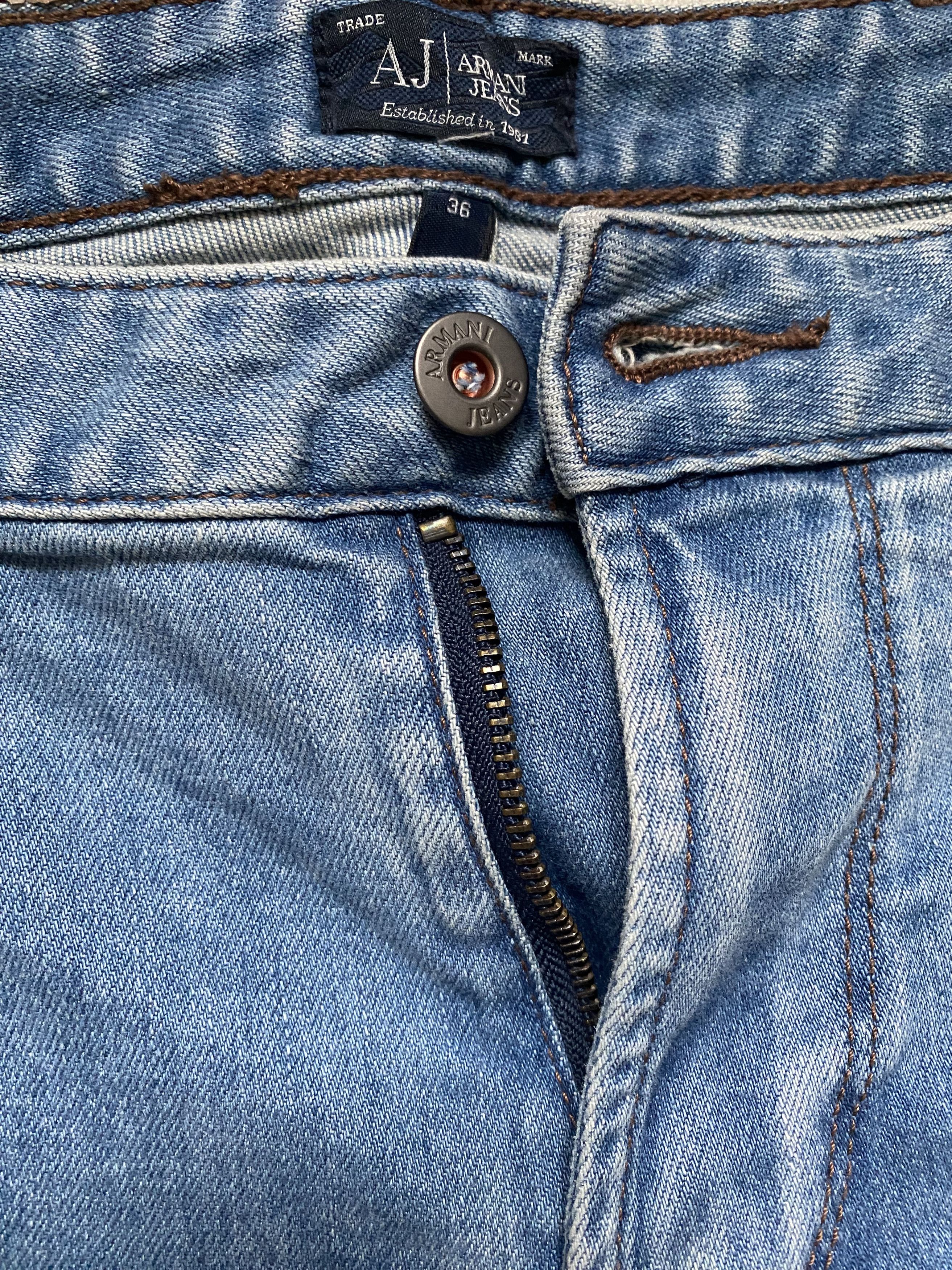 Armani × Emporio Armani × Giorgio Armani Armani Jeans Light Denim – Timeless Classic Size US 36 / EU 52 - 3 Thumbnail