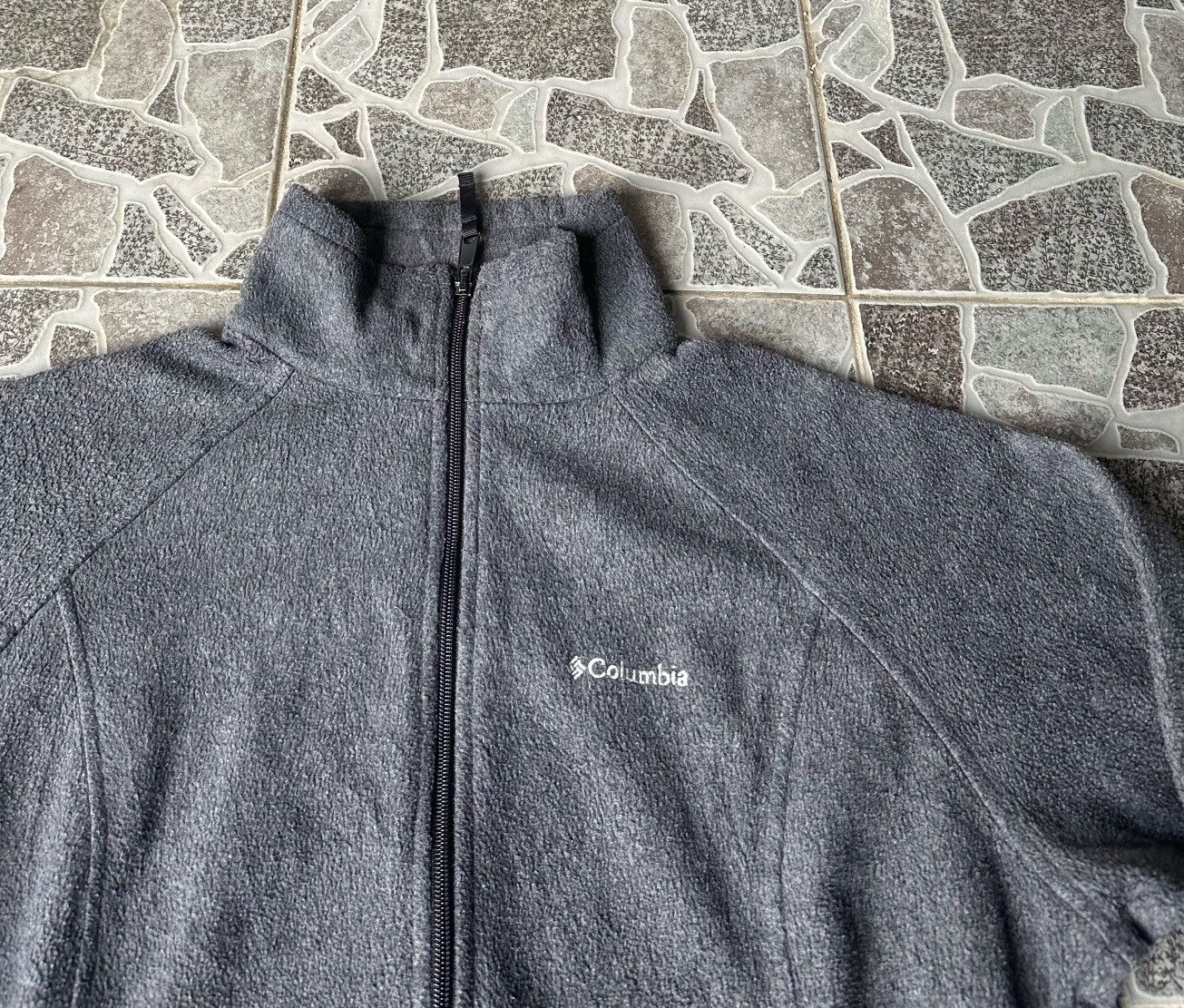 Columbia Columbia small logo sweater Size US L / EU 52-54 / 3 - 2 Thumbnail
