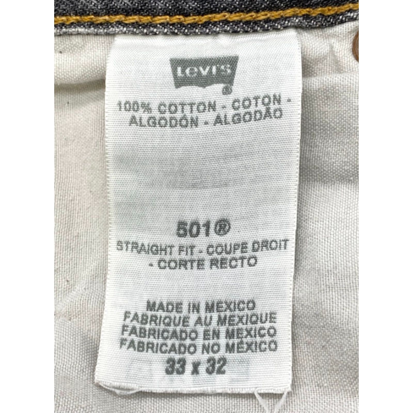 Levi's VINTAGE Levis 501 Jeans Mens 33x32 Blue Denim Button Fly Tapered Levi'S 501 Series 100% Cotton Mens Jeans 33 Blue Size US 33 - 7 Thumbnail
