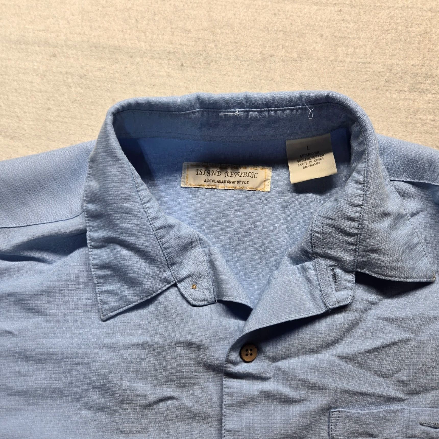 Vintage Island Republic Shirt Solid Blue Rayon Button Up Short Sleeve Casual Men's Large Size US L / EU 52-54 / 3 - 2 Thumbnail