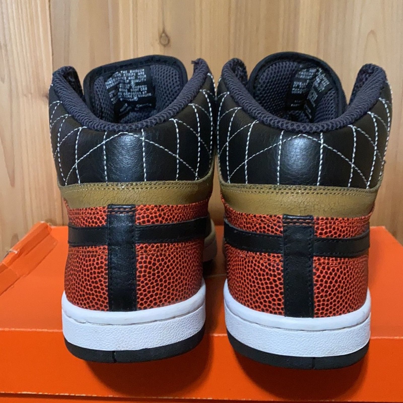 Nike 2007 Nike court force high premium Size US 11 / EU 44 - 3 Thumbnail