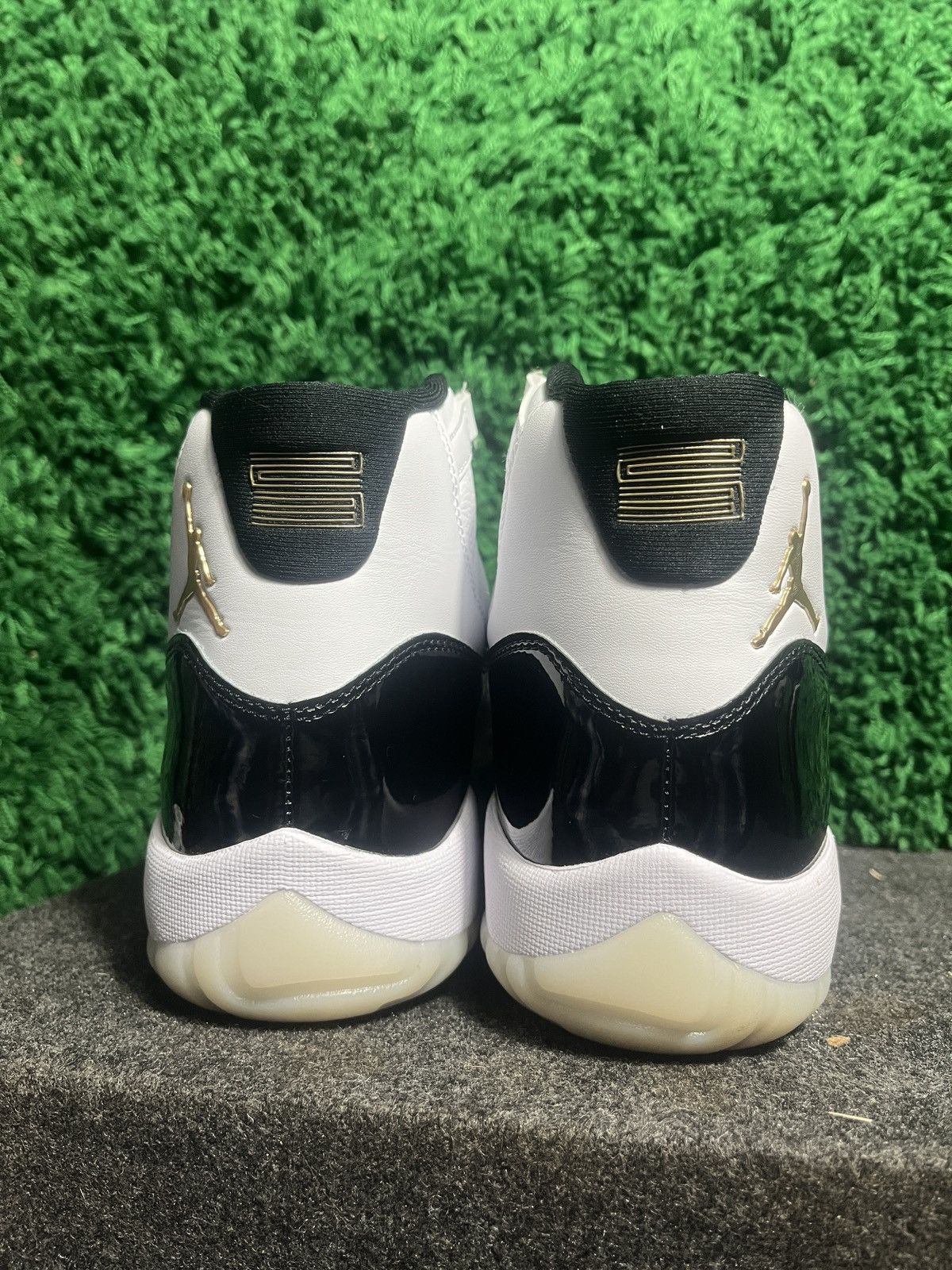 Jordan Brand AirJordan 11 Retro Gratitude Size US 9.5 / EU 42-43 - 4 Thumbnail