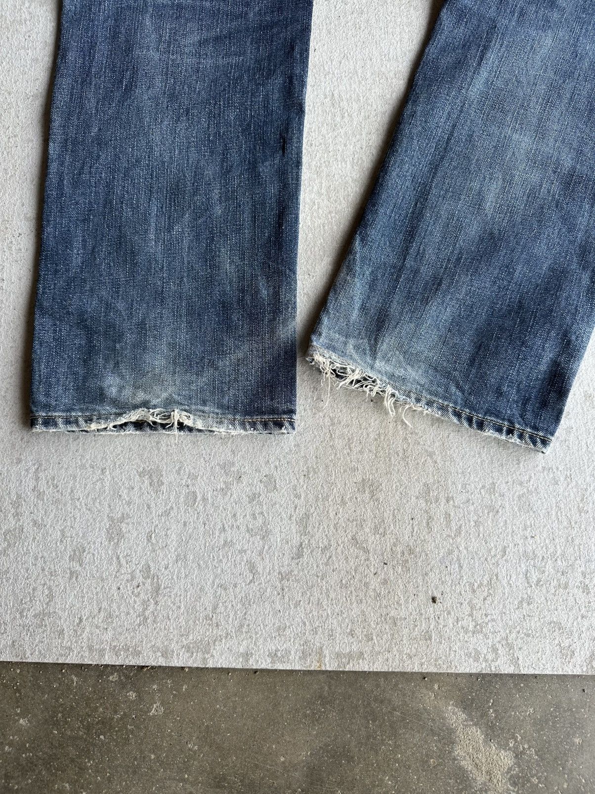 Fragment Design S-001 UNIQLO Japanese Brand Jeans Blue Washed Denim Pants Size US 36 / EU 52 - 13 Thumbnail
