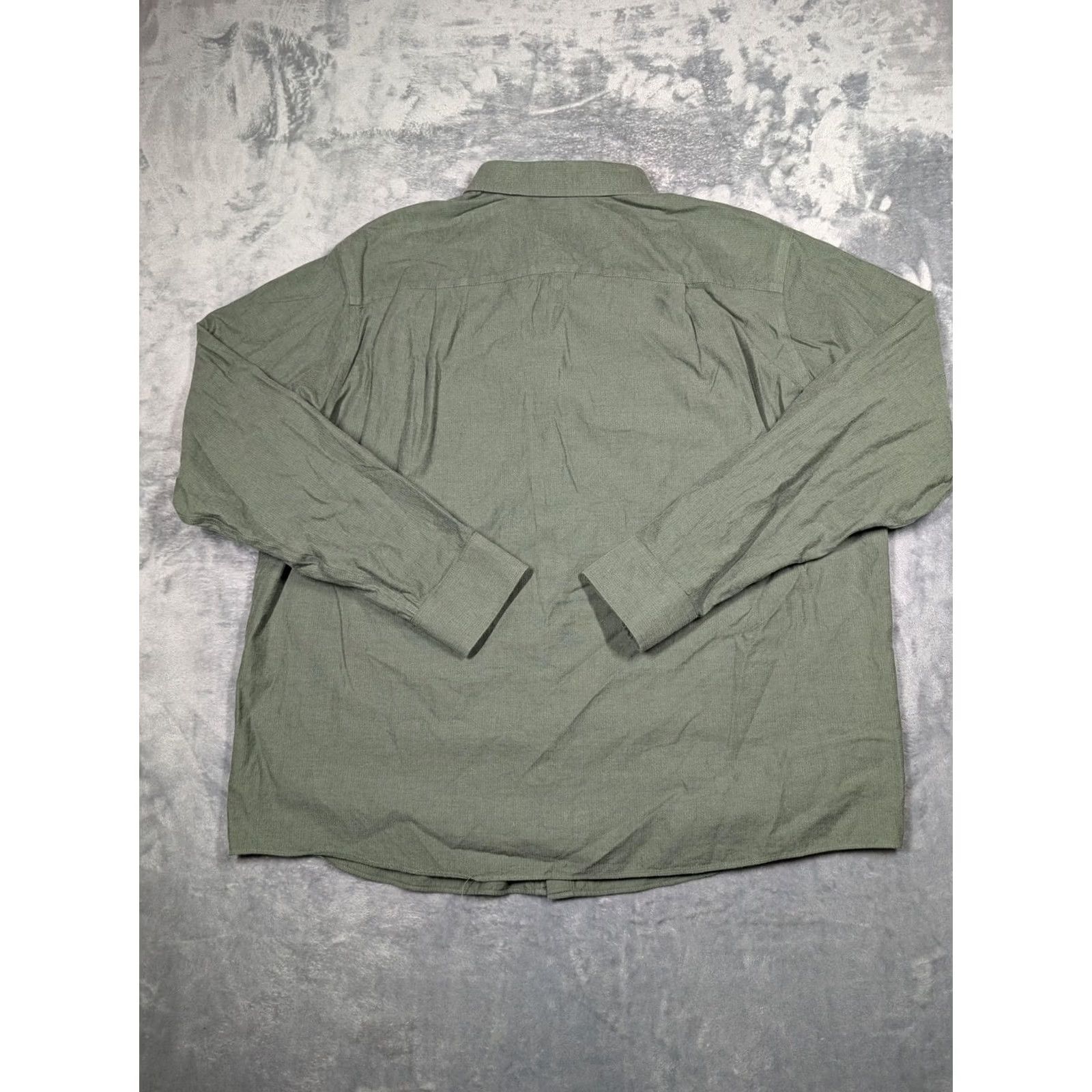UNTUCKit UNTUCKit Mens 2XLT Green Herringbone Twill Long Sleeve Button Up Casual Shirt Size US XXL / EU 58 / 5 - 7 Thumbnail