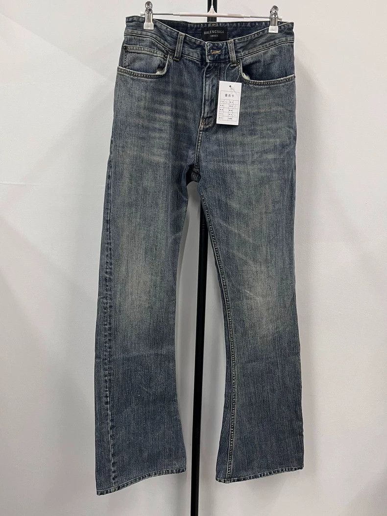 Balenciaga Balenciaga size S Slightly Raised Jeans Size US 26 / EU 42 - 1 Thumbnail
