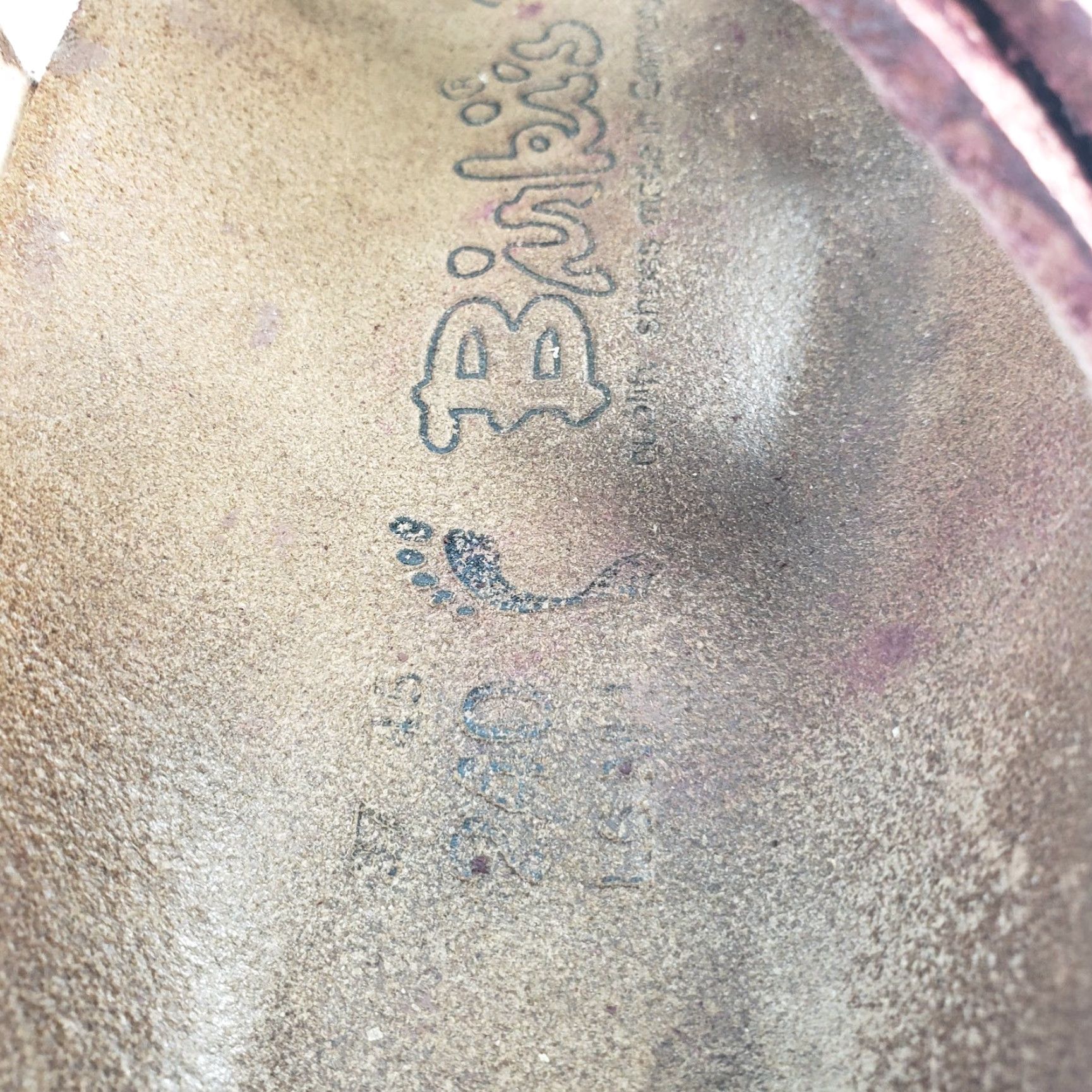 Birkenstock Birki's Birkenstock Two Strap Slip On Slides Sandals Pink Leather 6 Women 37 Tahiti Bohemian Sandal, Vintage? No Size US 6 / IT 36 - 7 Thumbnail