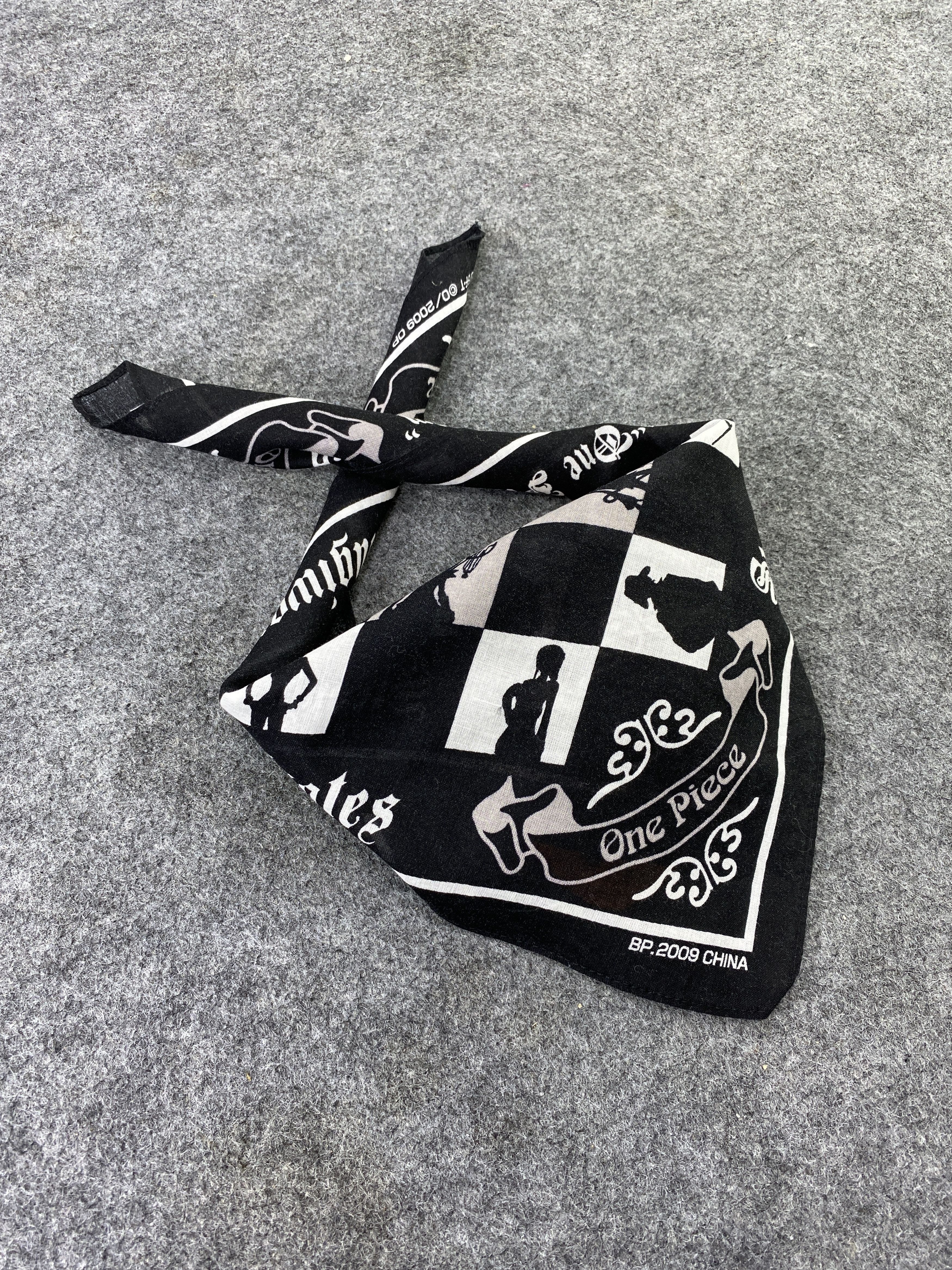 Anime One Piece Scarf / Handkerchief / Bandana / Headscarf-B259 Size ONE SIZE - 1 Thumbnail