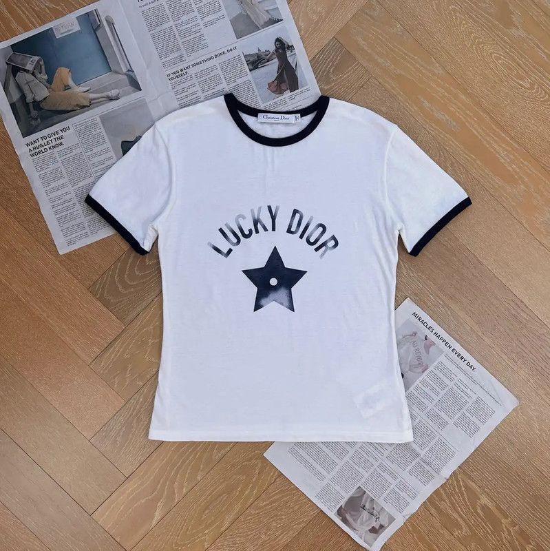 Dior Dior Women's Lucky Star Graphic T-Shirt 0089 Size S / US 4 / IT 40 - 1 Thumbnail