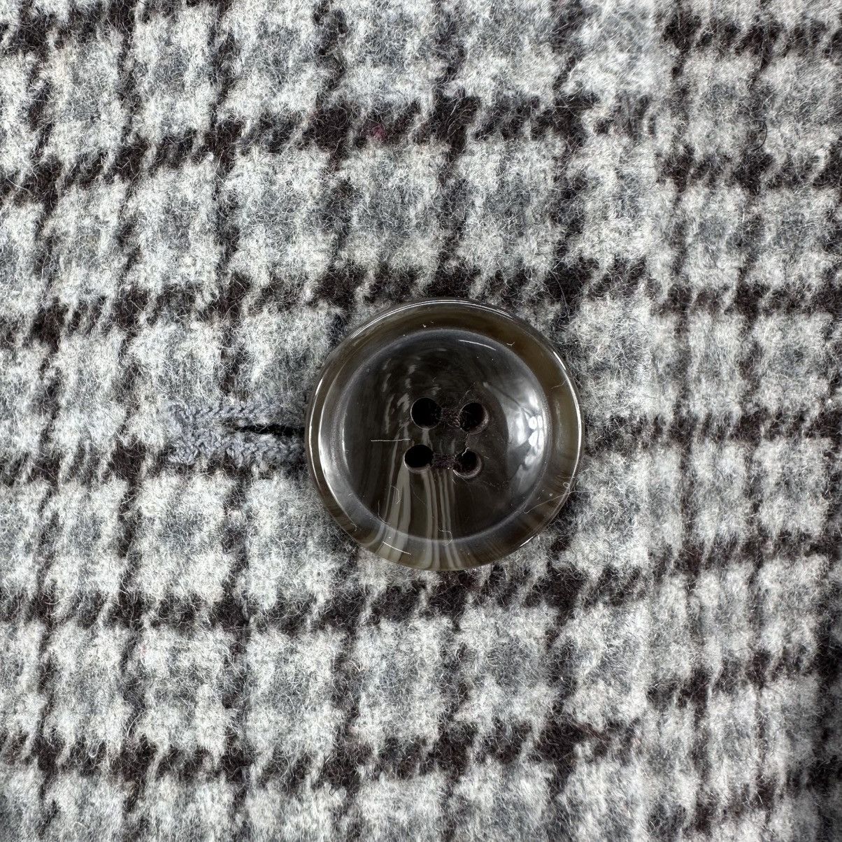 Japanese Brand Vintage Wool Houndstooth Flannel Jacket Women by Merlot Size S / US 4 / IT 40 - 8 Thumbnail