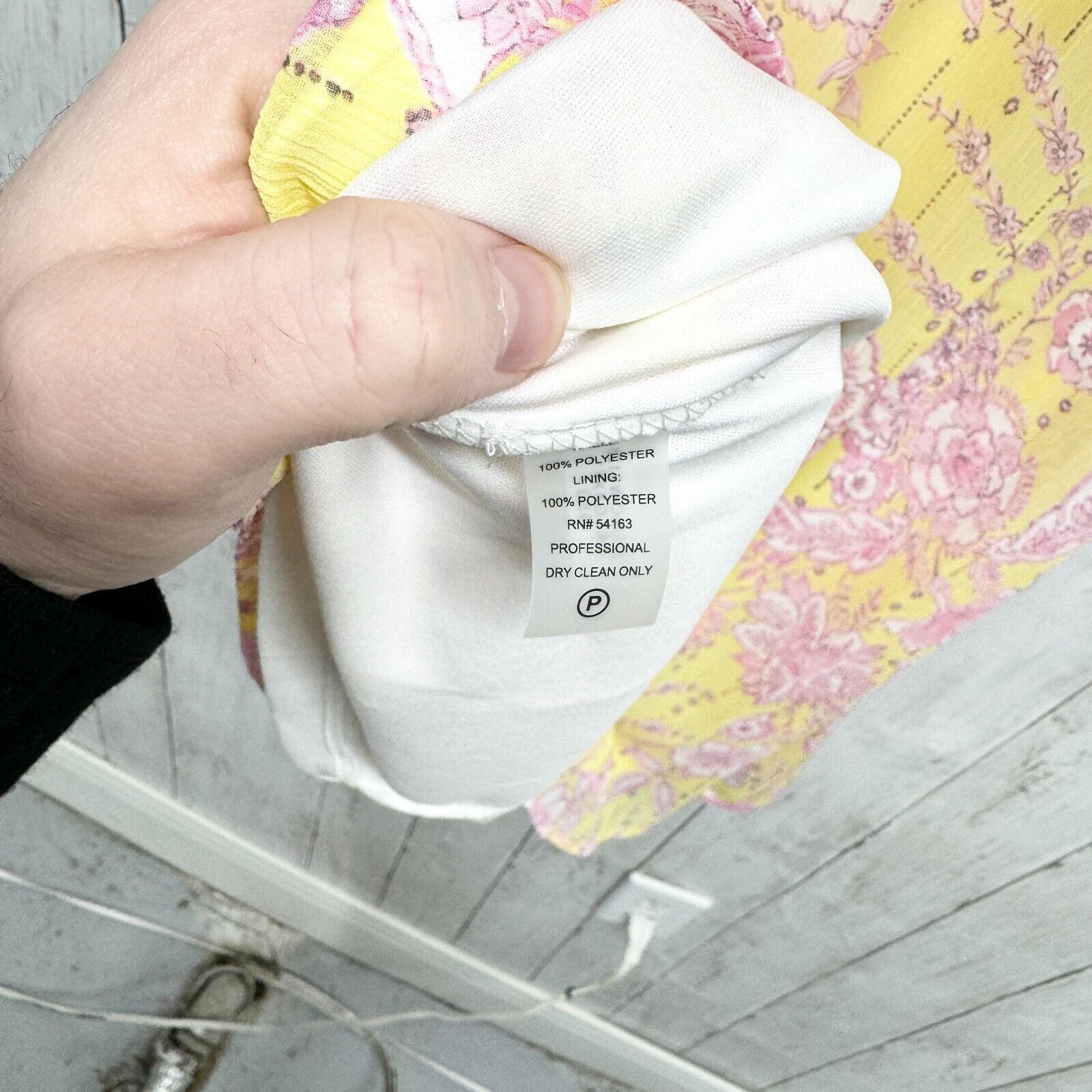 Tommy Hilfiger Tommy Hilfiger Dress 2 Eloise Floral Chiffon Trapeze Yellow Size XS / US 0-2 / IT 36-38 - 3 Thumbnail