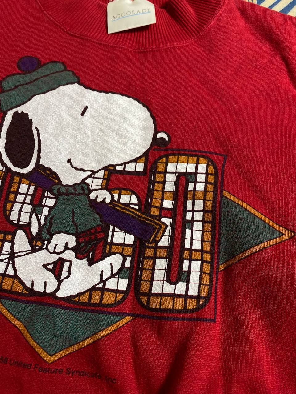 Vintage Y2K streetwear ACCOLADE red Vintage big print Sweaters Size US XS / EU 42 / 0 - 6 Thumbnail