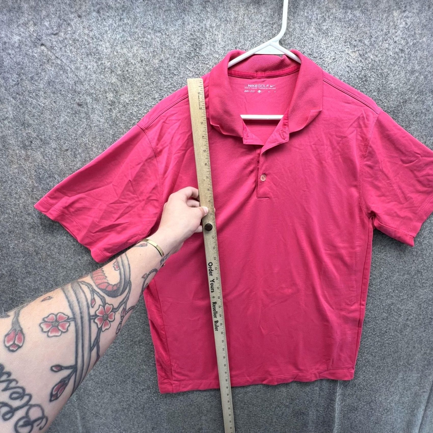Nike Nike Golf Dri-FIT Polo Shirt Mens Large Pink Solid Golf Performance Casual Size US L / EU 52-54 / 3 - 6 Thumbnail