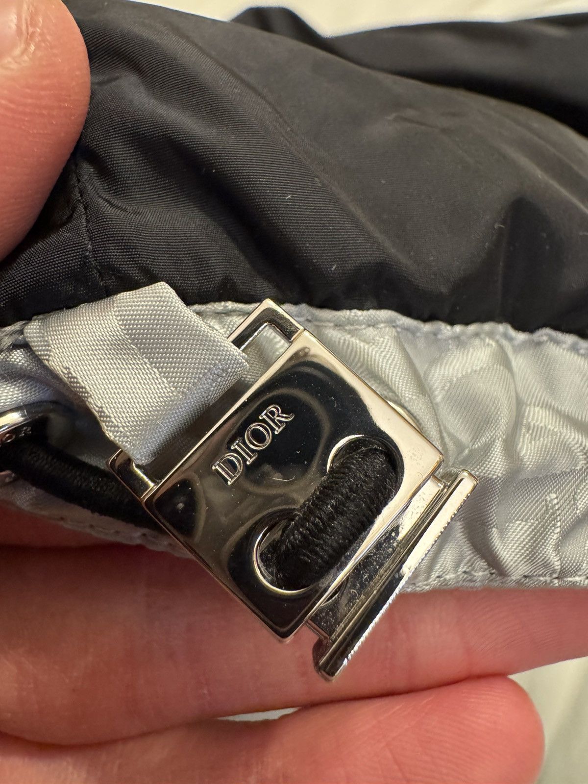 Dior *NEW* Dior Oblique Puffer Jacket Silver Size US M / EU 48-50 / 2 - 14 Thumbnail